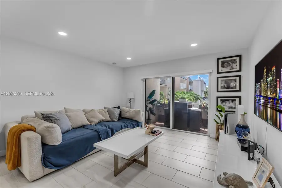 7765 SW 86th St #F2-205, Miami, FL 33143 - #2