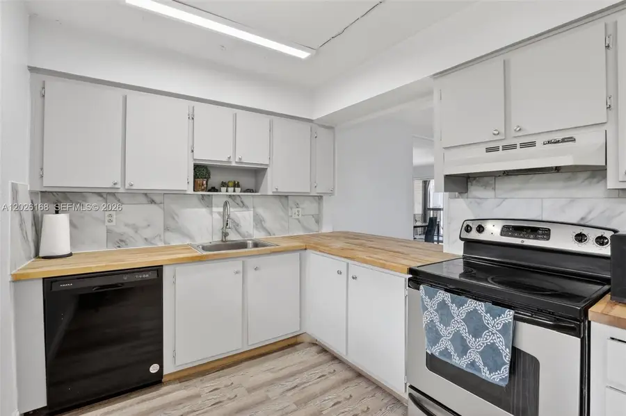 7020 Nova Dr #308D, Davie, FL 33317 - #3