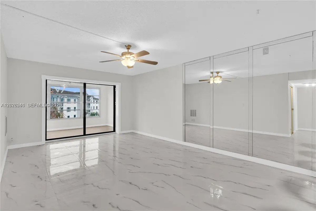 9355 SW 8th St #425, Boca Raton, FL 33428 - #1