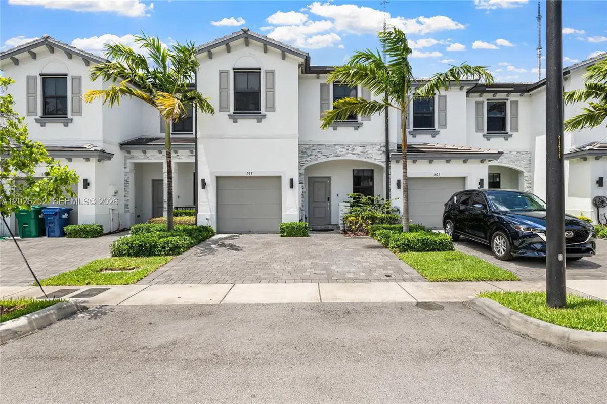 577 NW 204th St, Miami Gardens, FL 33169 - #1