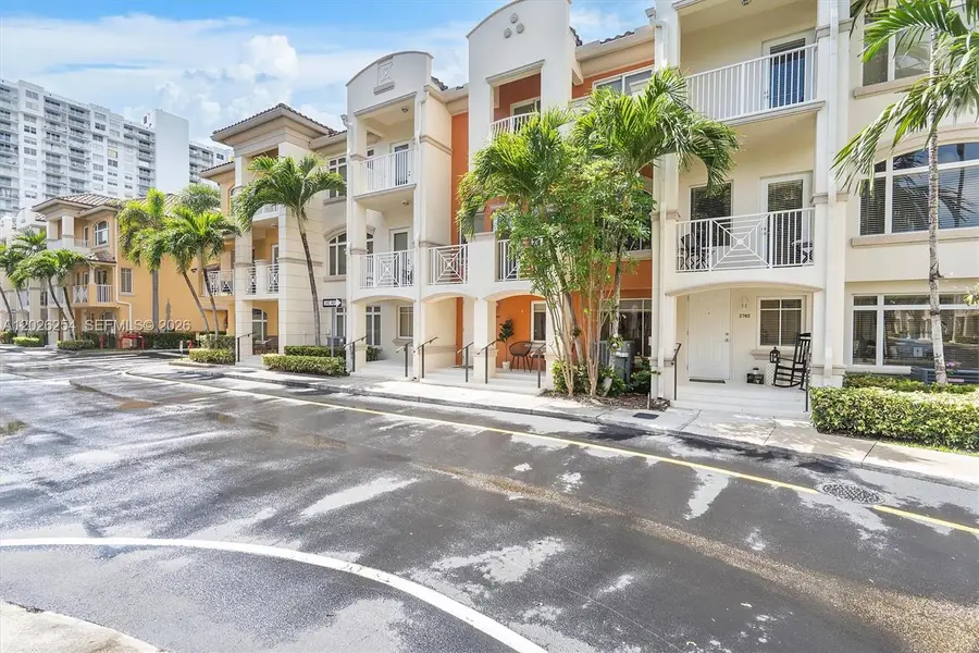 2704 NE 184th Ter, Aventura, FL 33160 - #2