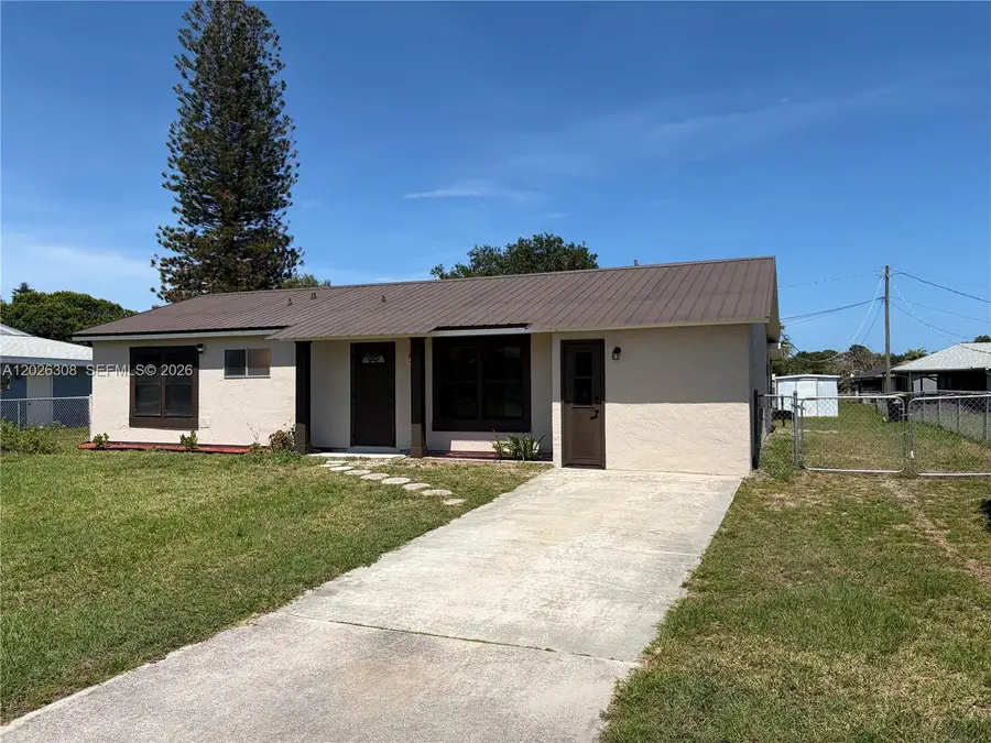 653 NE Atlas Avenue, Palm Bay, FL 32905 - #2
