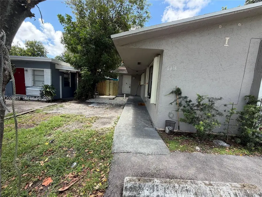 6316 Lincoln St, Hollywood, FL 33024 - #2