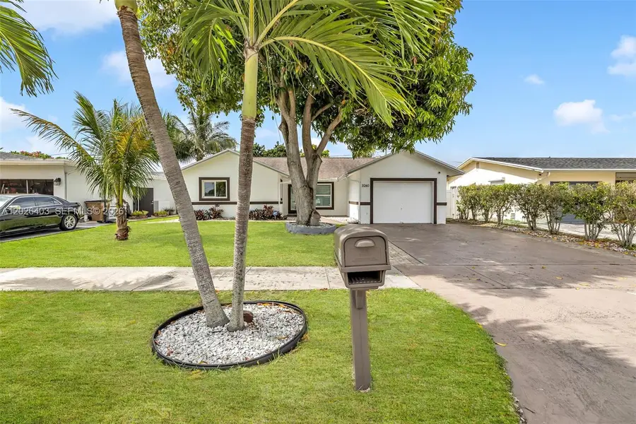 3260 SW 2nd Ct, Deerfield Beach, FL 33442 - #2