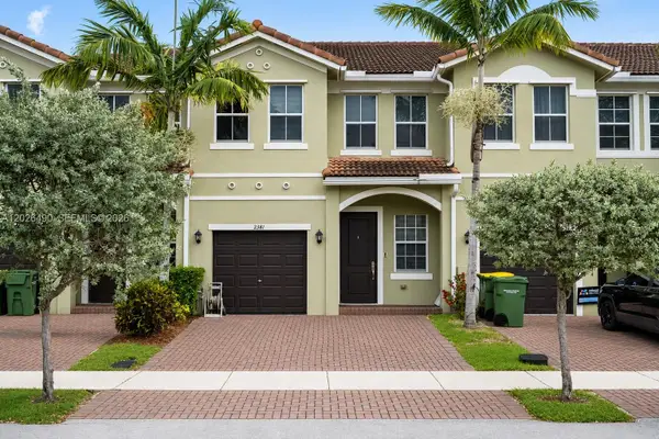 2377 SE 14th St, Homestead, FL 33035