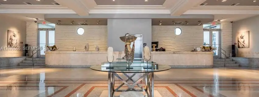 435 21st St #212, Miami Beach, FL 33139 - #2