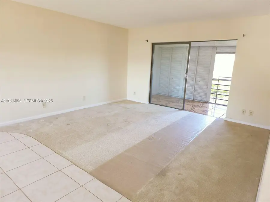 4140 NW 44th Ave #411, Lauderdale Lakes, FL 33319 - #3