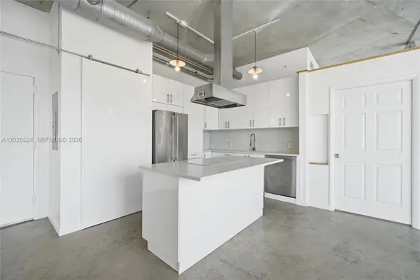 10 SW South River Dr #804, Miami, FL 33130