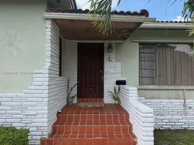 2 NE 110th St, Miami Shores, FL 33161 - #2