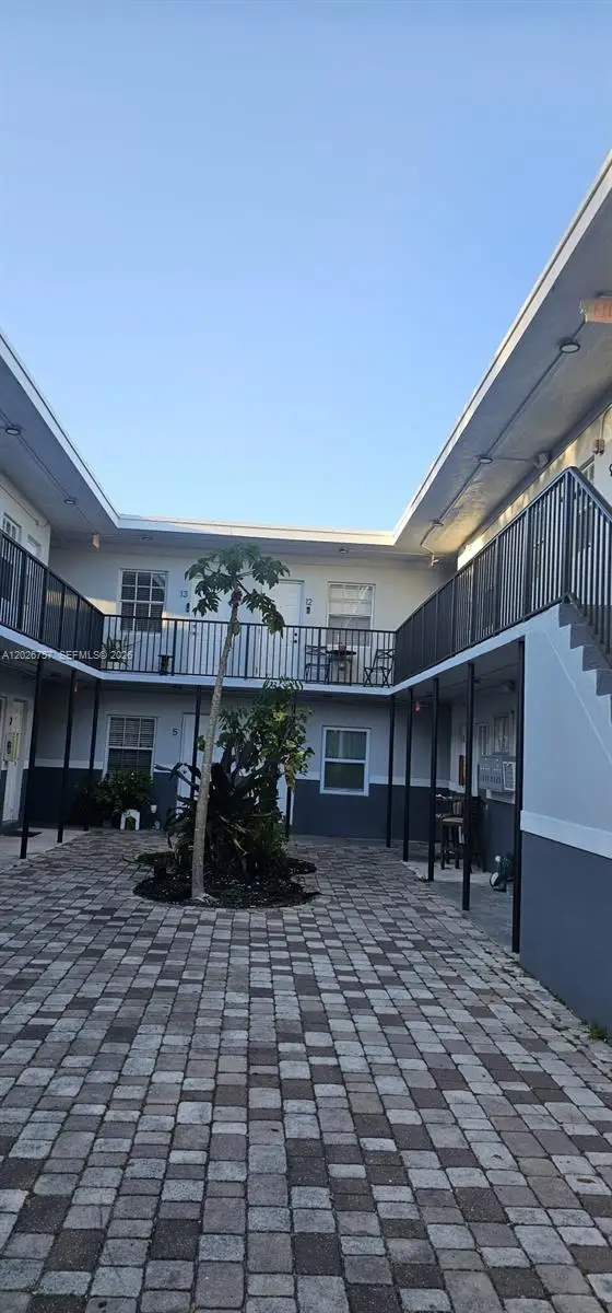 3615 Thomas Ave #13, Miami, FL 33133 - #1