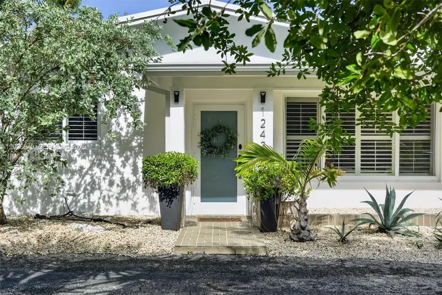 12420 SW 69th Ave, Pinecrest, FL 33156 - #3