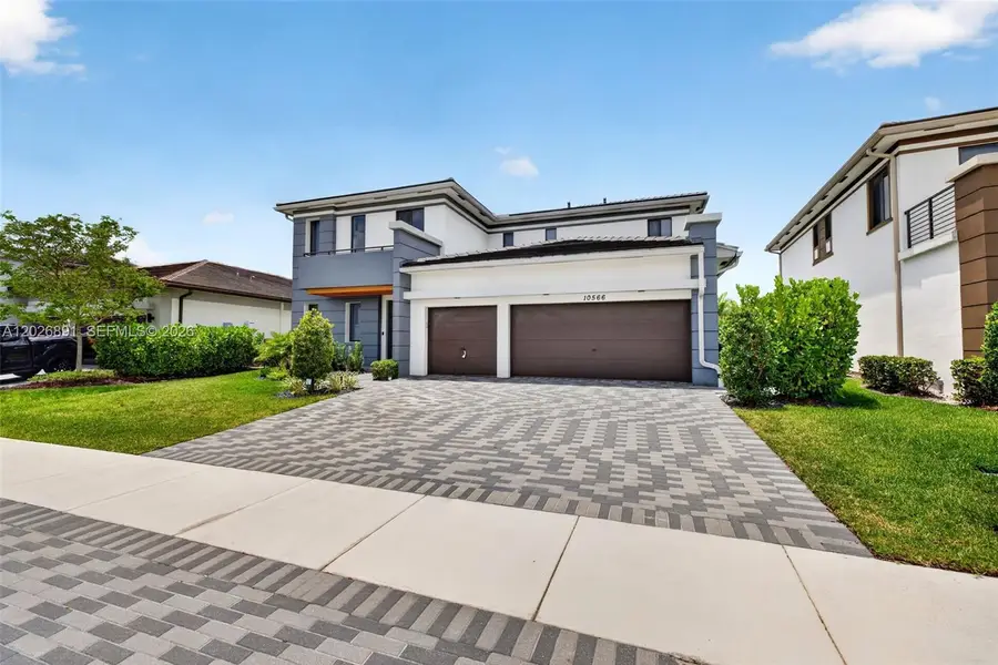 10566 N Lago Vista Cir, Parkland, FL 33076 - #2
