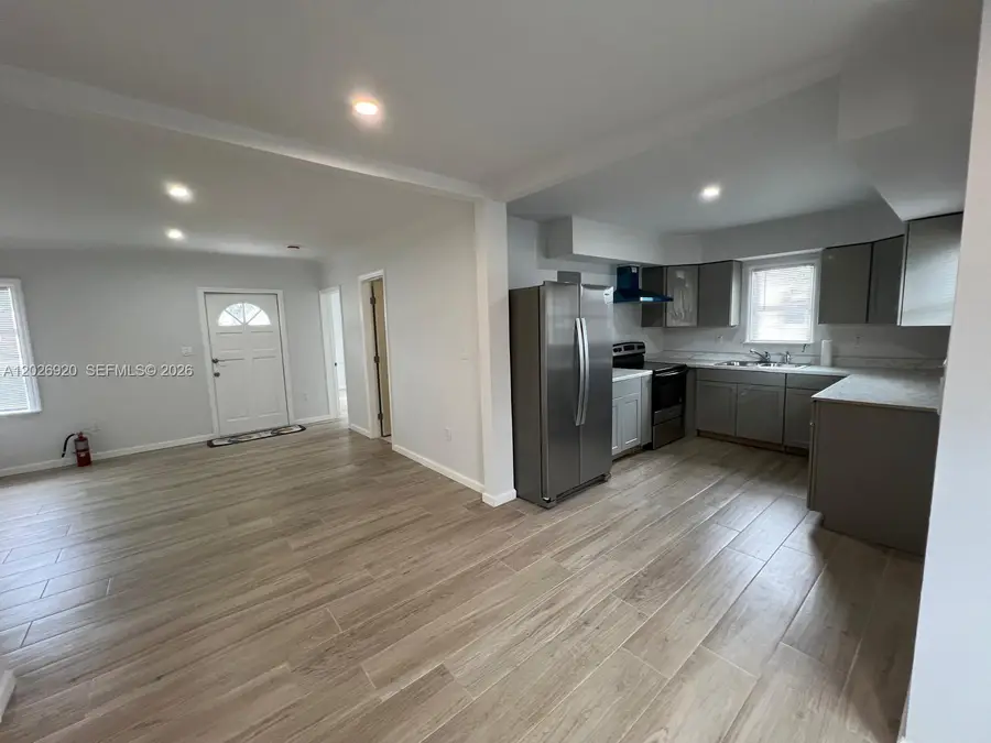 Address Withheld By Seller, Miami, FL 33125 - #3