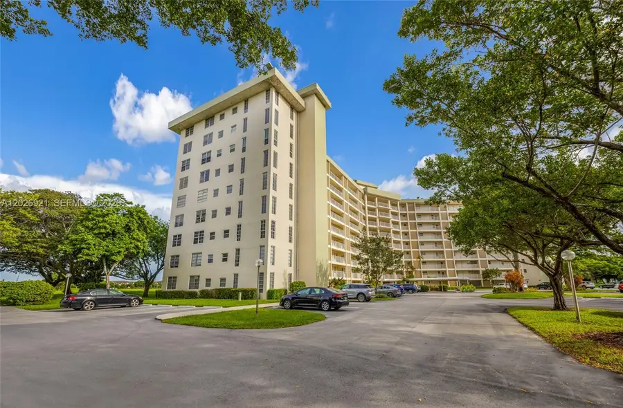 Address Withheld By Seller, Pompano Beach, FL 33069 - #2
