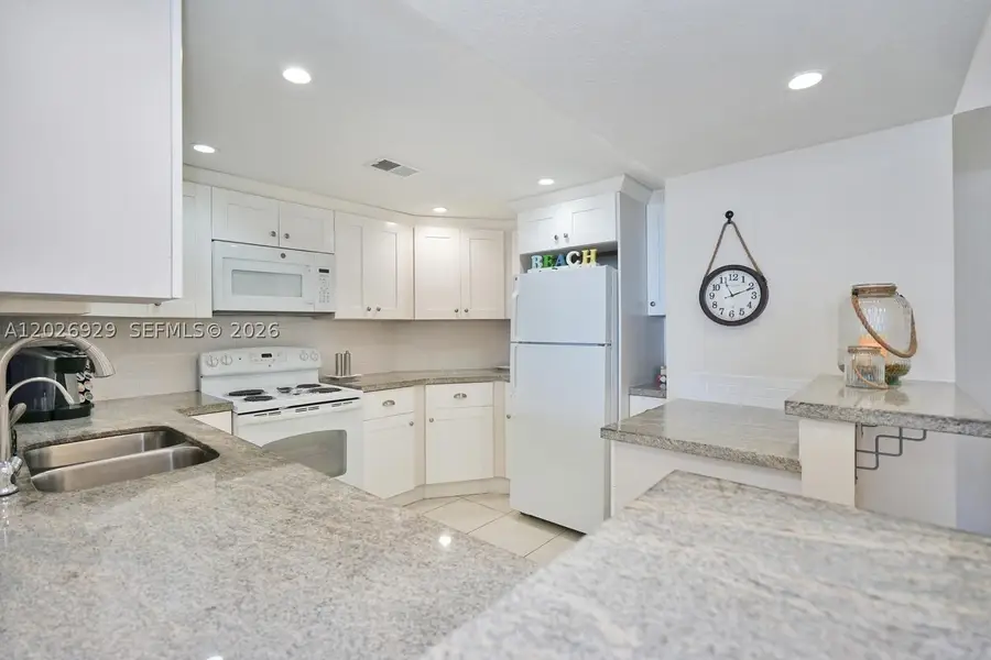 3725 S Ocean Dr #1216, Hollywood, FL 33019 - #3