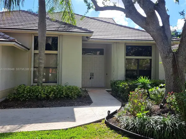 1087 Deerwood Ln, Weston, FL 33326