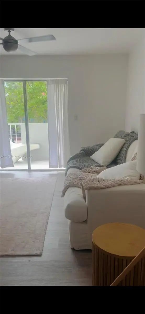 240 Collins Ave #2B, Miami Beach, FL 33139 - #1