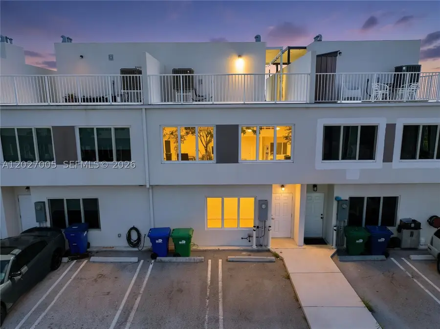 25813 SW 145th Ave, Homestead, FL 33032 - #2
