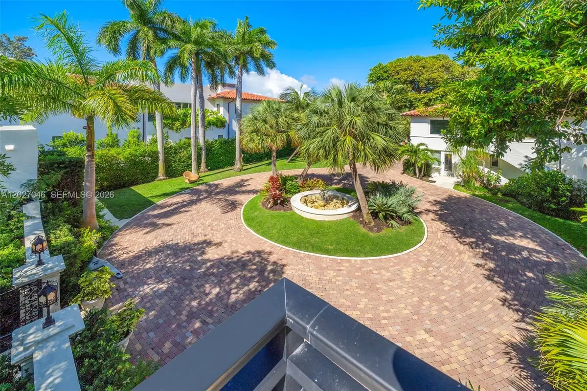 4731 Pine Tree Dr, Miami Beach, FL 33140 - #1