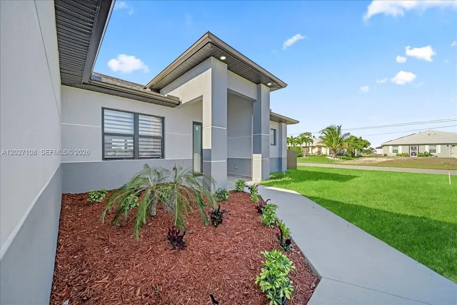 1226 Ne 5th Pl, Cape Coral, FL 33909 - #3