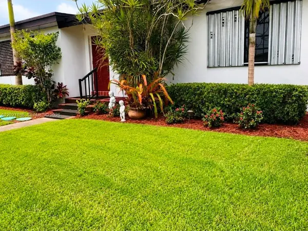 10420 SW 149th St, Miami, FL 33176