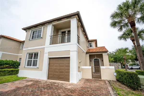 14372 NW 83rd Ave, Miami Lakes, FL 33016