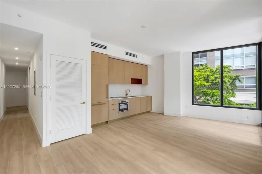 90 32nd St #211, Miami, FL 33127 - #3