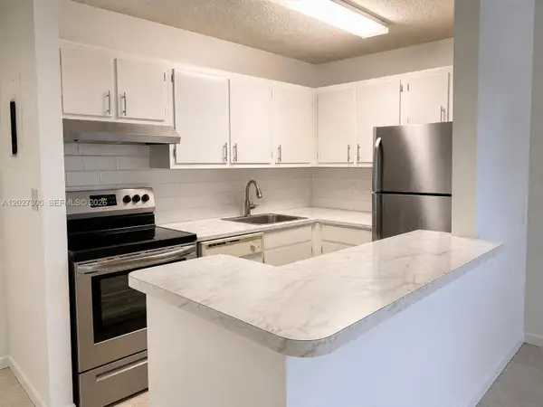 15540 SW 80th St #D-304, Miami, FL 33193