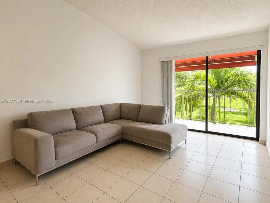 15540 SW 80th St #D-304, Miami, FL 33193 - #2