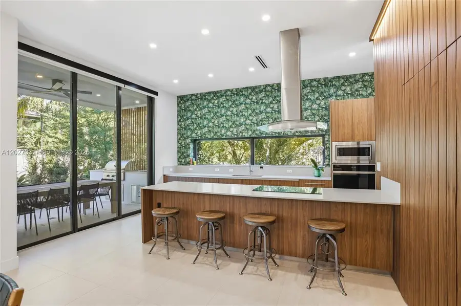 4354 Alton Rd, Miami Beach, FL 33140 - #3