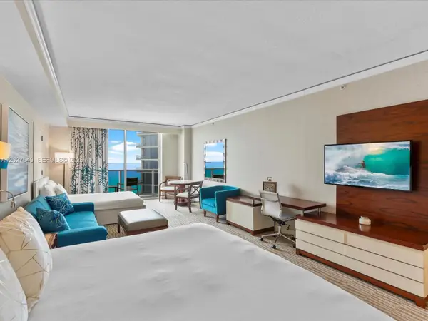 18001 Collins Ave #2511, Sunny Isles Beach, FL 33160