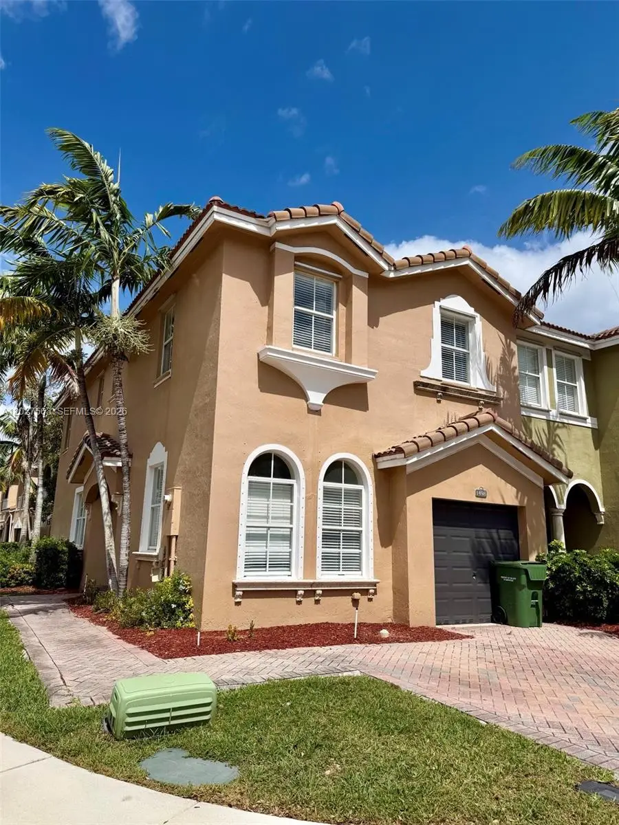 1498 SE 25th Ave, Homestead, FL 33035 - #1