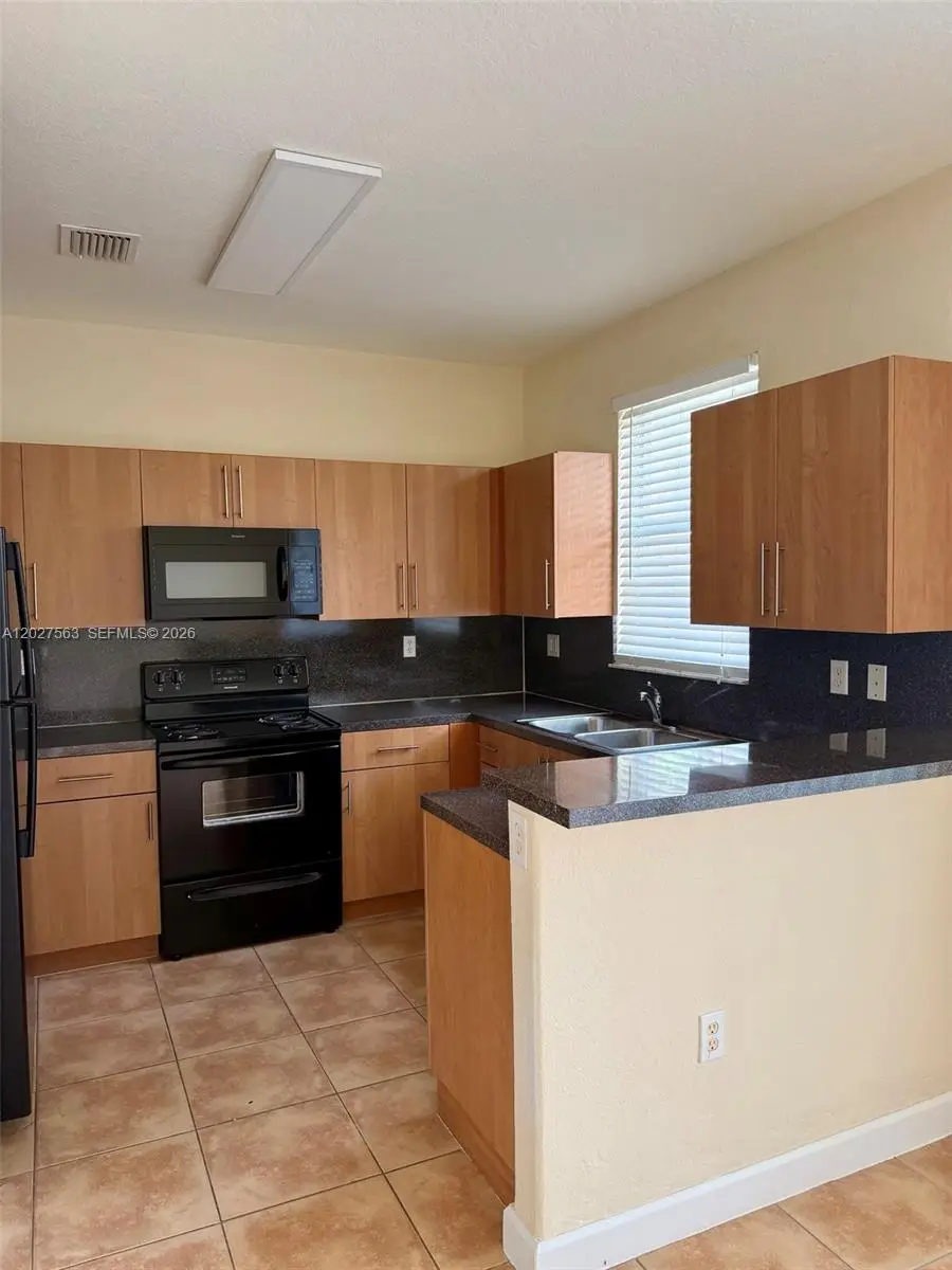 1498 SE 25th Ave, Homestead, FL 33035 - #3