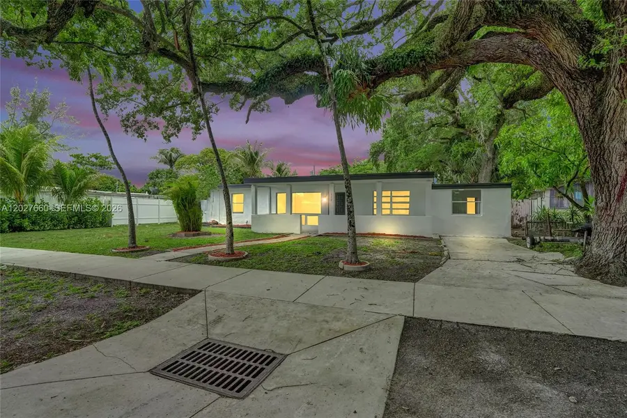 112 Edmund Rd, West Park, FL 33023 - #3