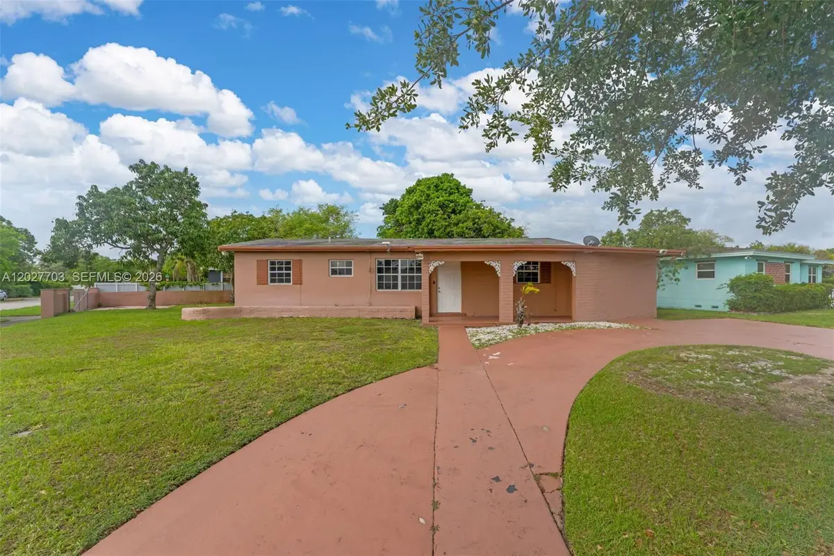 11500 SW 142nd St, Miami, FL 33176 - #1