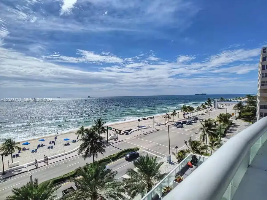 3101 Bayshore Dr #1205, Fort Lauderdale, FL 33304 - #3