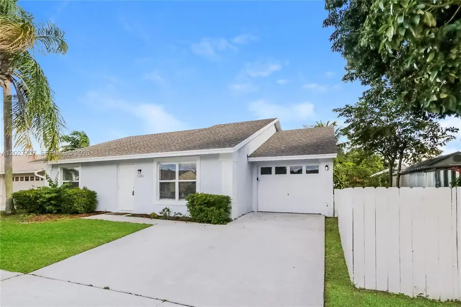 5200 Blueberry Hill Ave, Lake Worth, FL 33463 - #2
