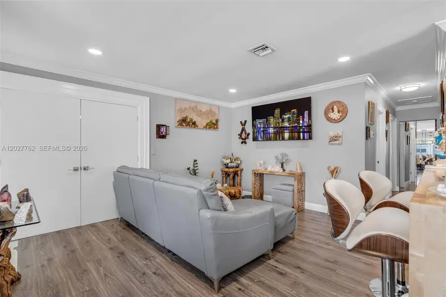 255 NE 41st Ct, Deerfield Beach, FL 33064 - #3