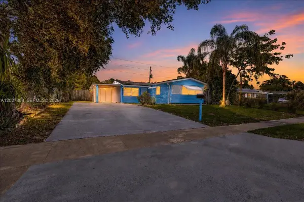 6531 Sherman St, Hollywood, FL 33024
