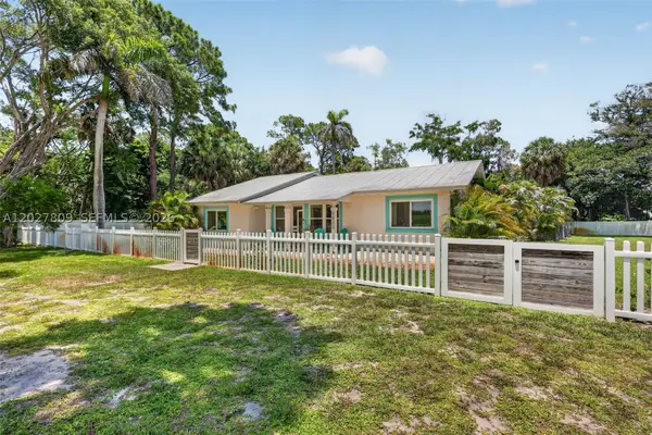 1023 SE 7th St, Stuart, FL 34996