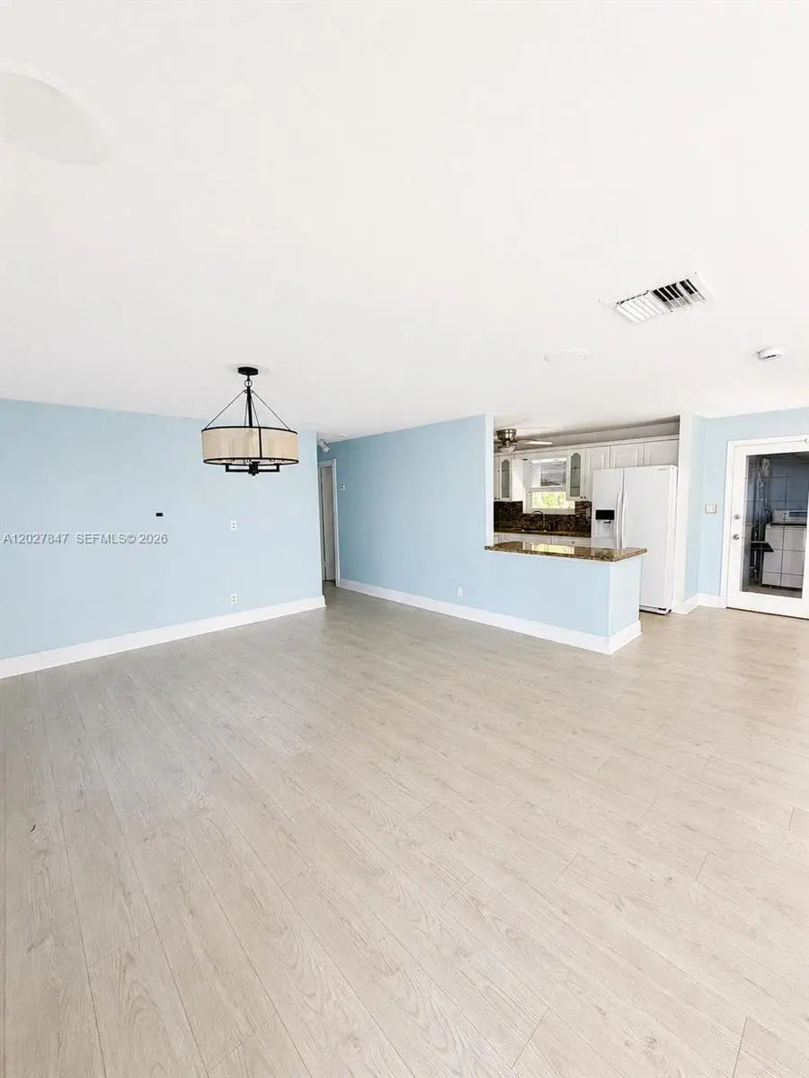 5651 NE 9th Ave, Oakland Park, FL 33334 - #2
