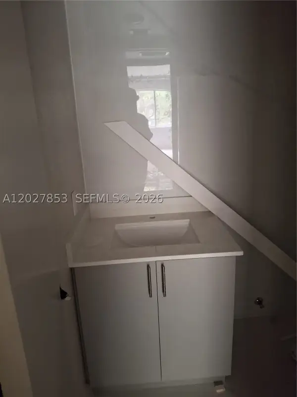 13480 NE 6th Ave #207, North Miami, FL 33161
