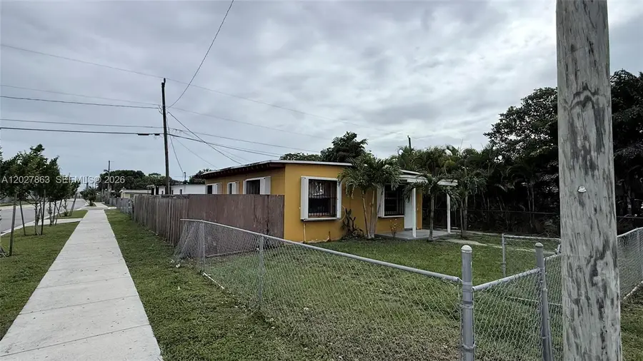 544 NW 10th St, Florida City, FL 33034 - #3