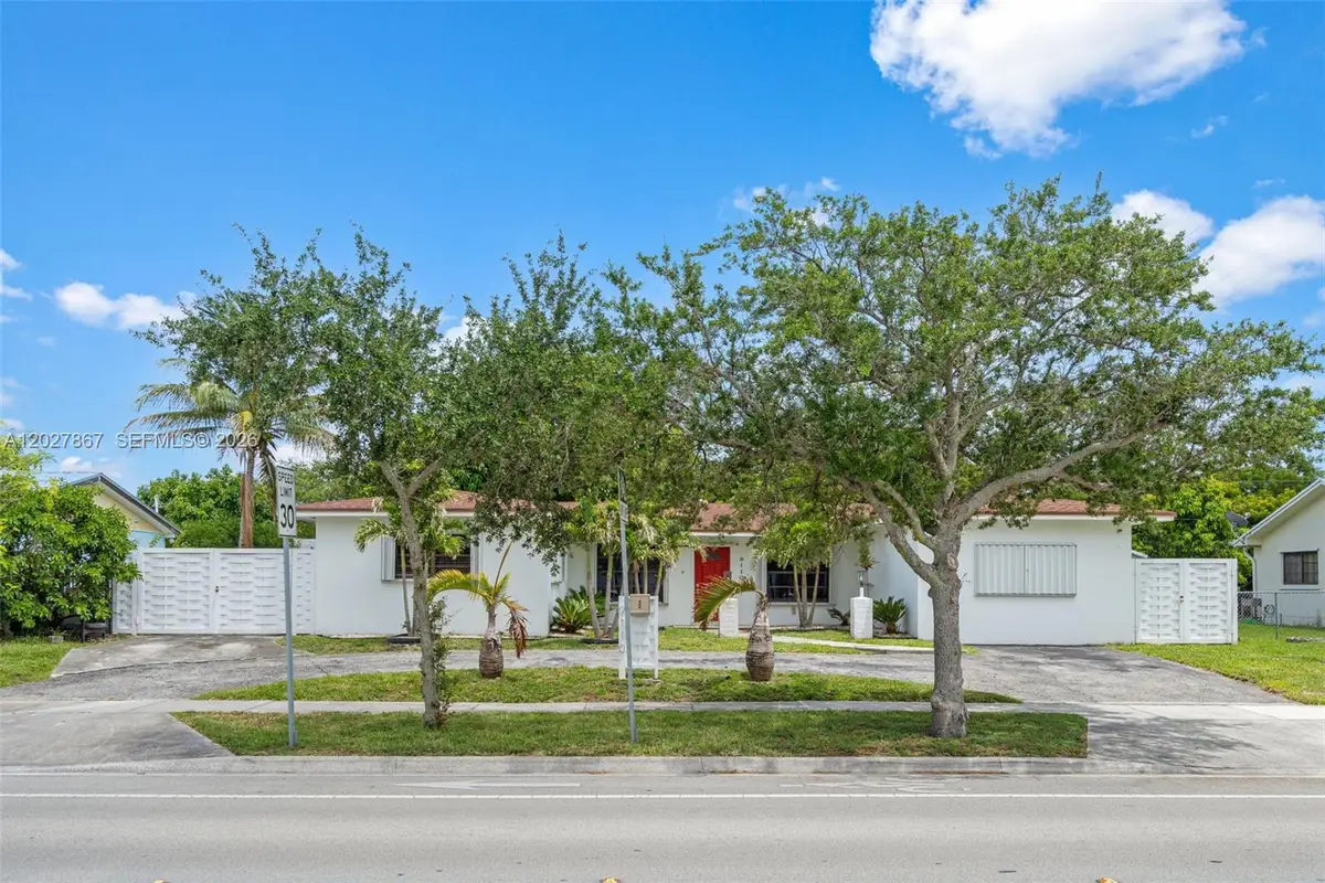9110 Caribbean Blvd, Cutler Bay, FL 33157 - #1