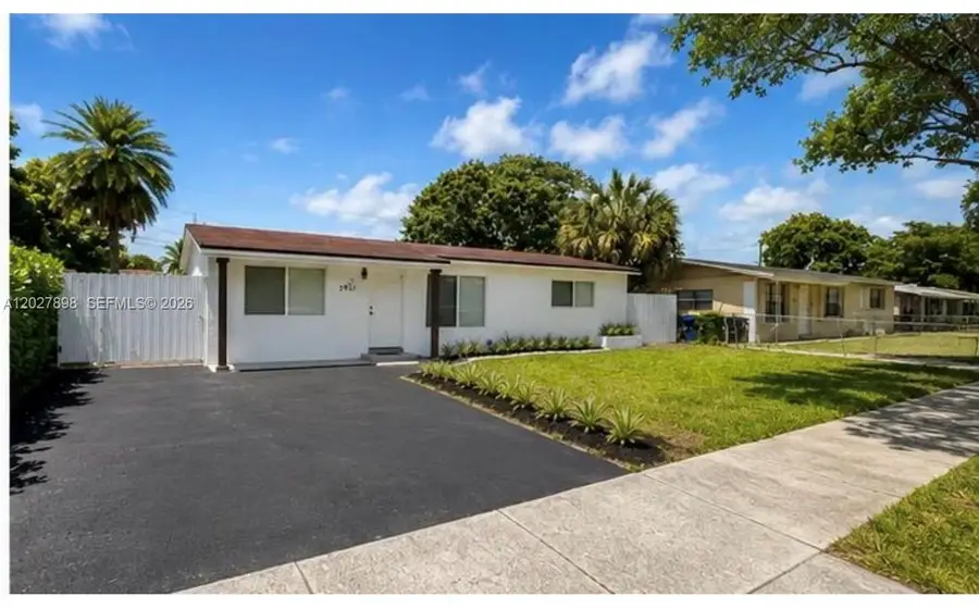 2931 NW 21st St, Fort Lauderdale, FL 33311 - #2