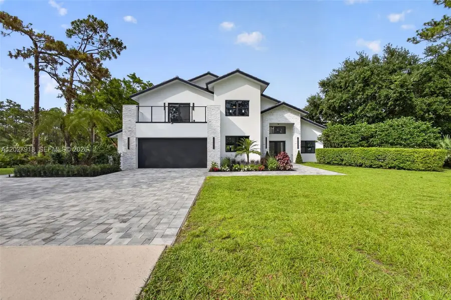12725 Mallard Creek Dr, Palm Beach Gardens, FL 33418 - #2