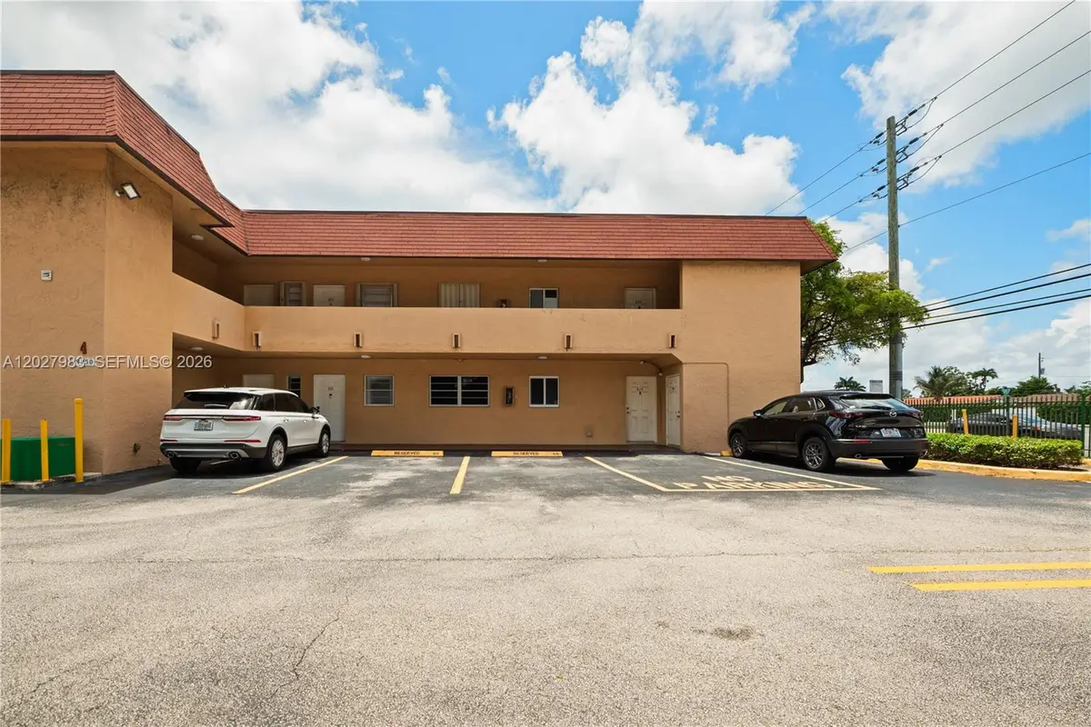9950 SW 88th St #414-4, Miami, FL 33176 - #1
