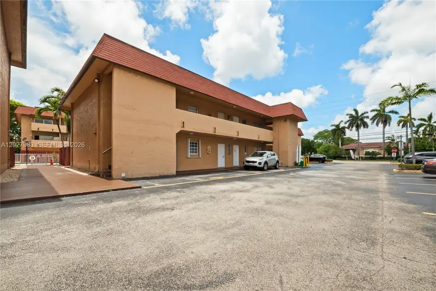 9950 SW 88th St #414-4, Miami, FL 33176 - #2