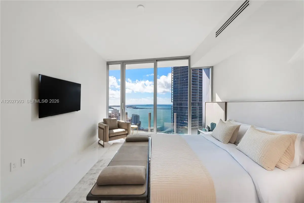 300 Biscayne Boulevard Way #3905W, Miami, FL 33131 - #1