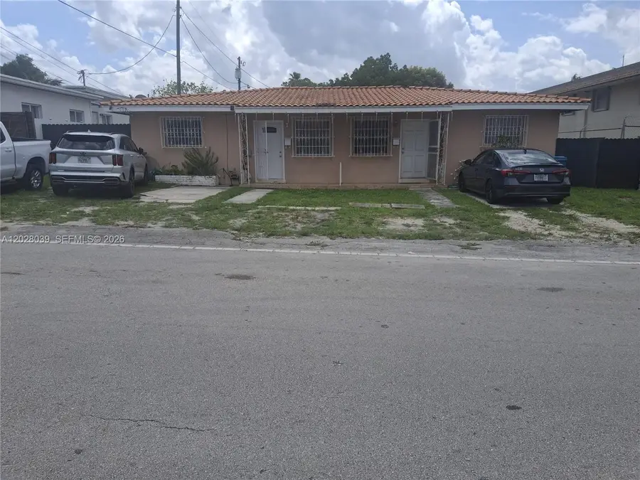 1040 NW 23rd Ct, Miami, FL 33125 - #2